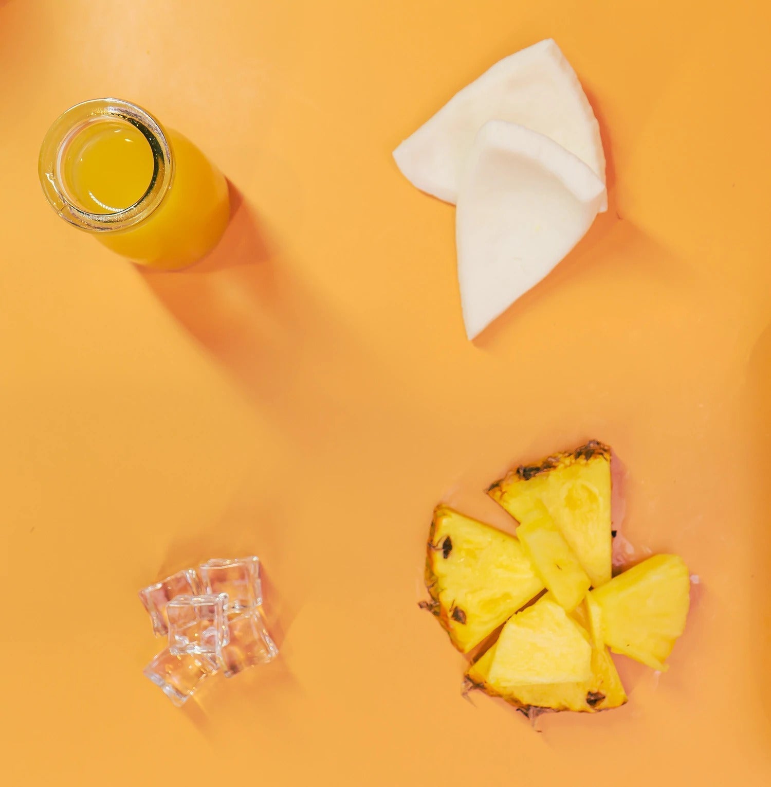 Piña Glow Cooler - TheBlenditStore